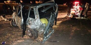 Impactante choque y vuelco