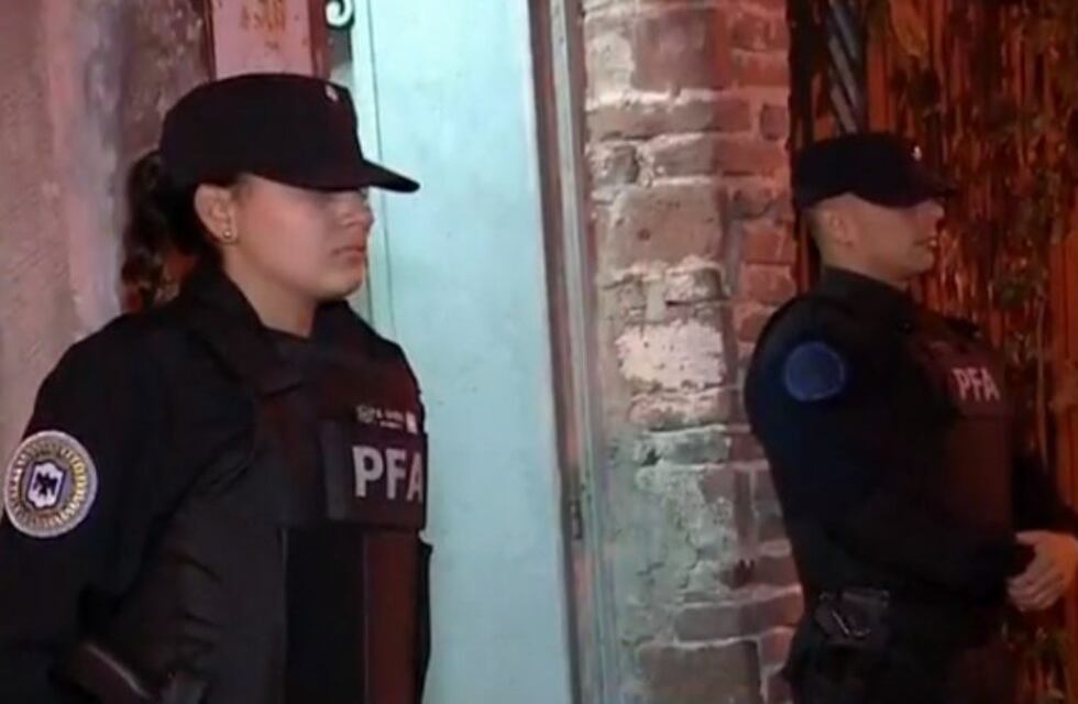 Al menos ocho detenidos y secuestro de drogas y armas tras múltiples allanamientos