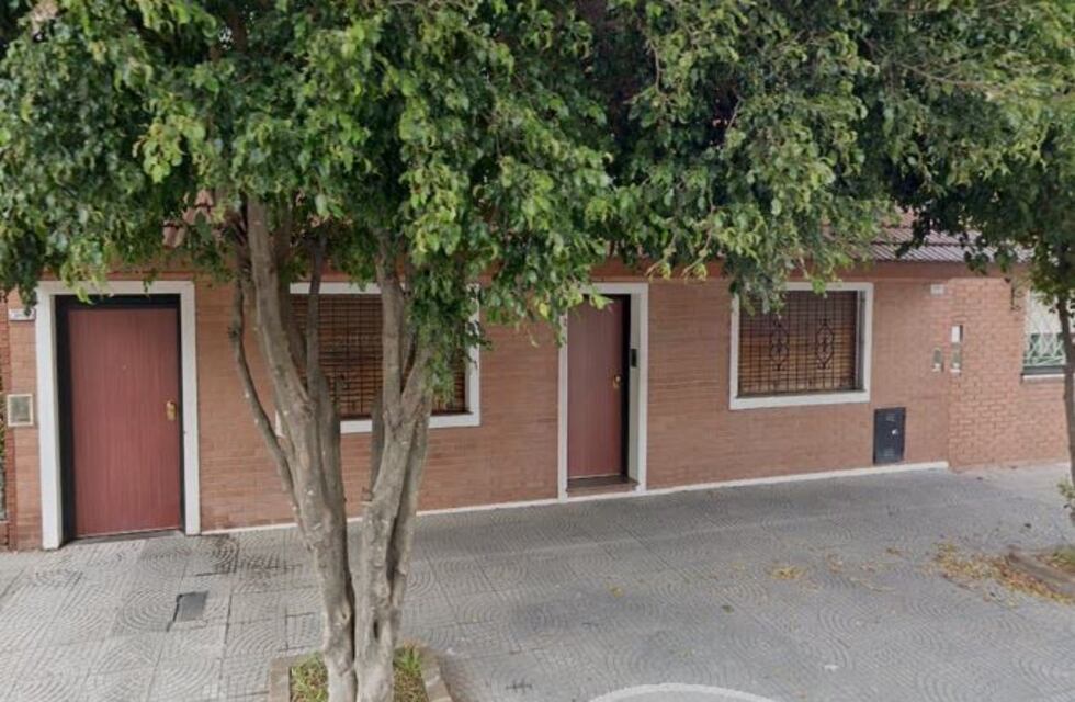 Se hicieron pasar por carteros para robar una casa y terminaron a los tiros con la Policía