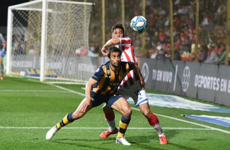 Unión fue más que Central pero el duelo terminó en empate 0 a 0
