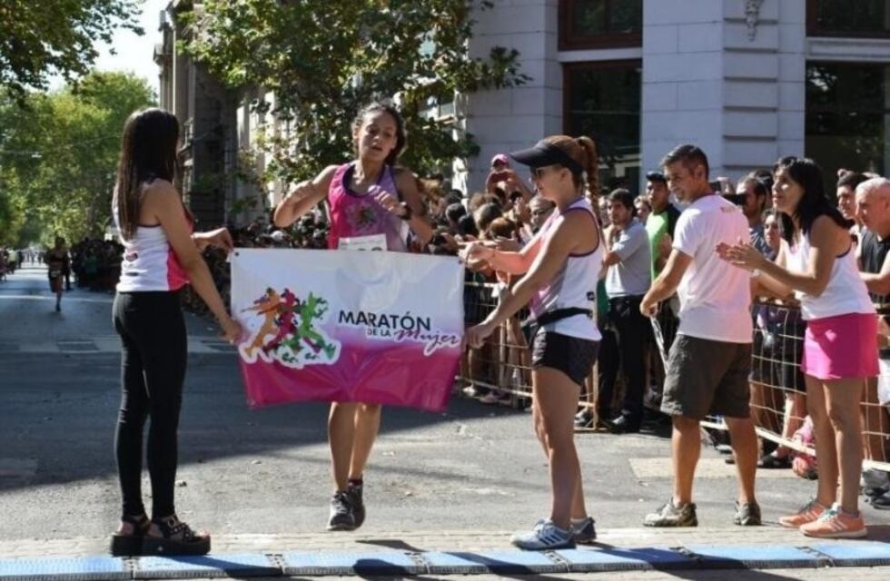 Mas de 1.200 participantes de la Maratón de la Mujer