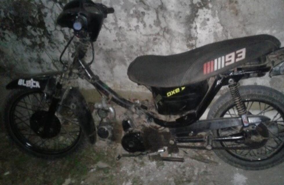 La policía secuestró tres motos sin documentación en la vía pública