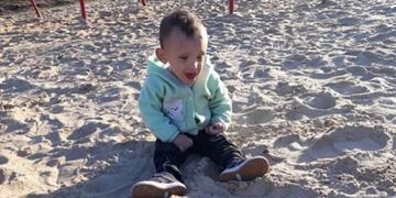 Renzo Oliva es de Paraná y debe llevar adelante un costoso tratamiento para poder ver\u002E