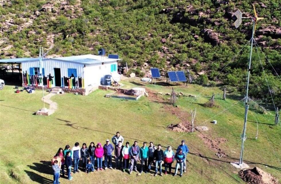 Instalarán un sistema eólico solar en una escuela rural de San Luis