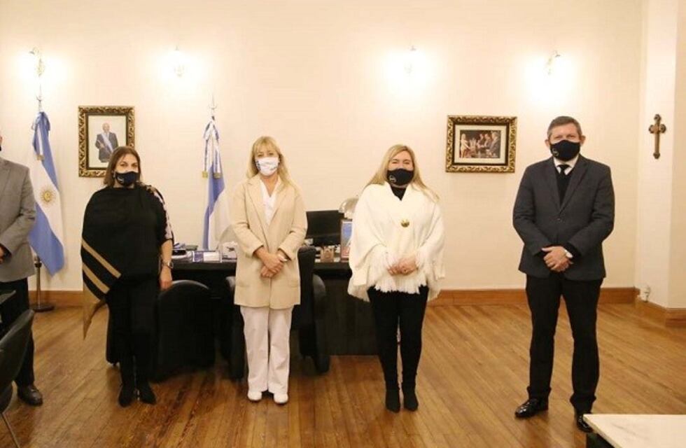 El Ministerio de Salud recibió una importante donación del Colegio de Magistrados