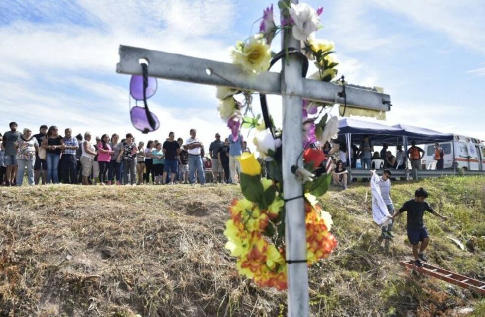 Emotivo homenaje a las víctimas al cumplirse un año de la tragedia de Monticas