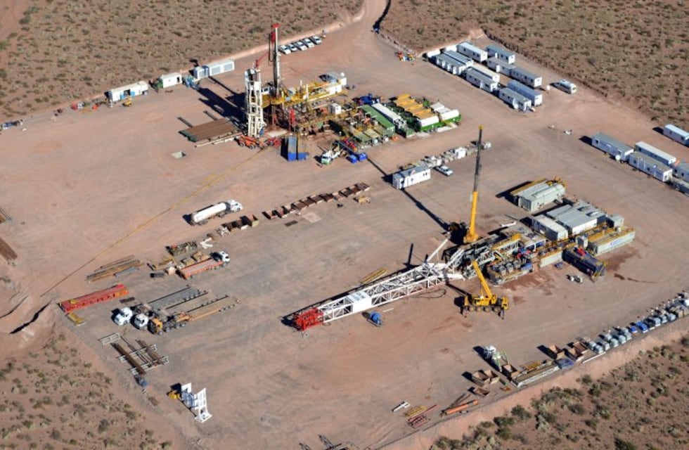Descubrieron un nuevo yacimiento petrolero en Santa Cruz