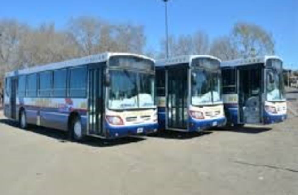 La Calera: Quince días sin colectivo local