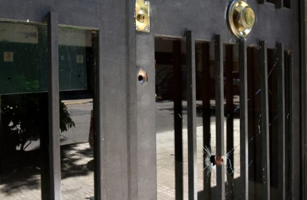 Dispararon cerca de la casa de Lifschitz y la sede de la Policía Federal
