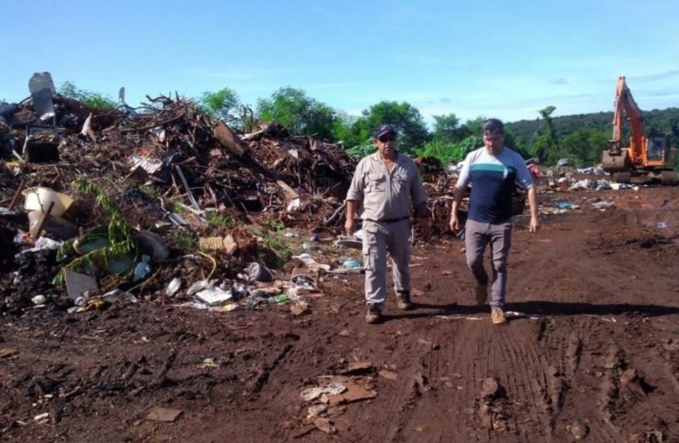 Realizaron un operativo de limpieza en el barrio San Juan