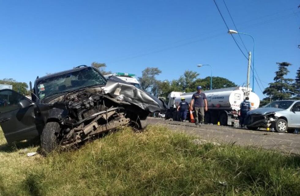 Tres heridos en un choque múltiple, frente a la UNRC