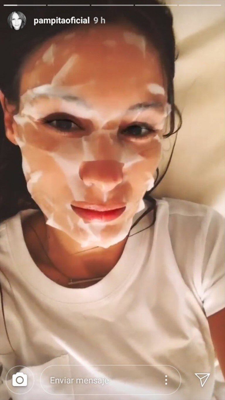 Pampita mostró el backstage de su tratamiento de belleza
