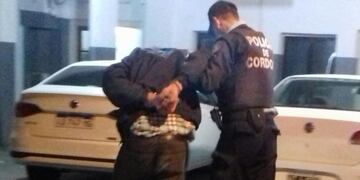 Alta Gracia: un joven quedó detenido por insultar y amenazar a su vecina