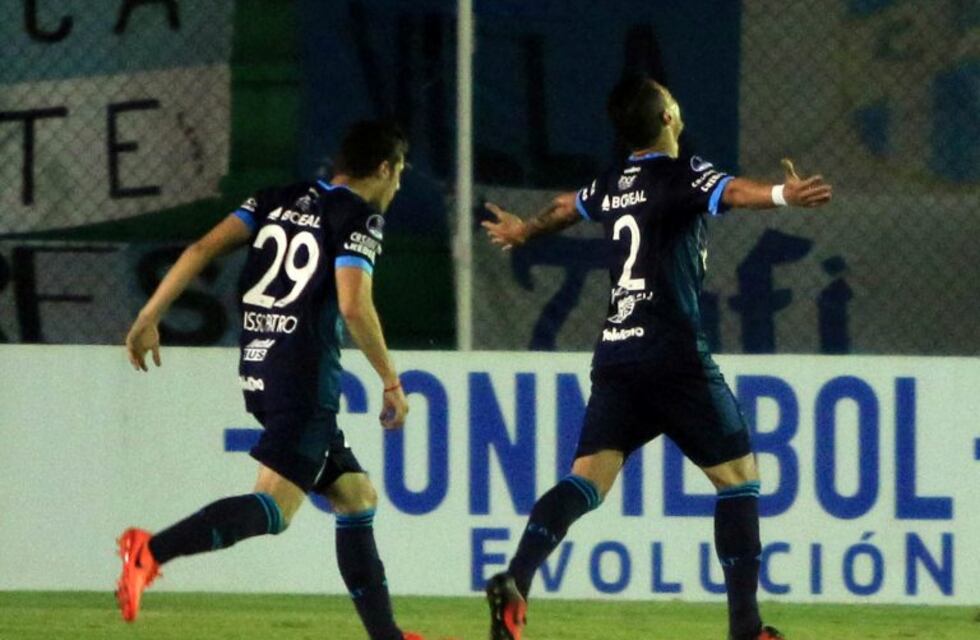 El pase de Bianchi a Newell's estuvo a punto de caerse, pero se reflotó