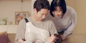 Crean un pecho artificial para que los papás puedan amamantar a sus bebés