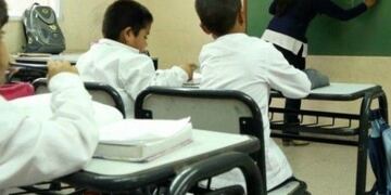 La Dirección General de Escuelas confirmó que postergará el cumplimiento del acuerdo paritario con SUTE\u002E