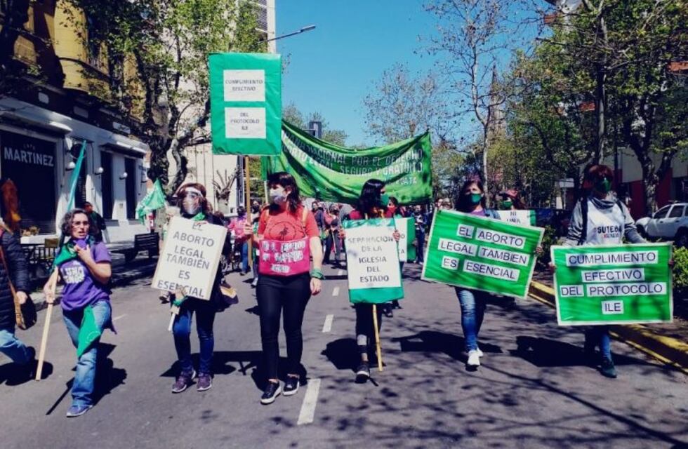 Legalización del aborto: caravana en La Plata para exigir el tratamiento del proyecto