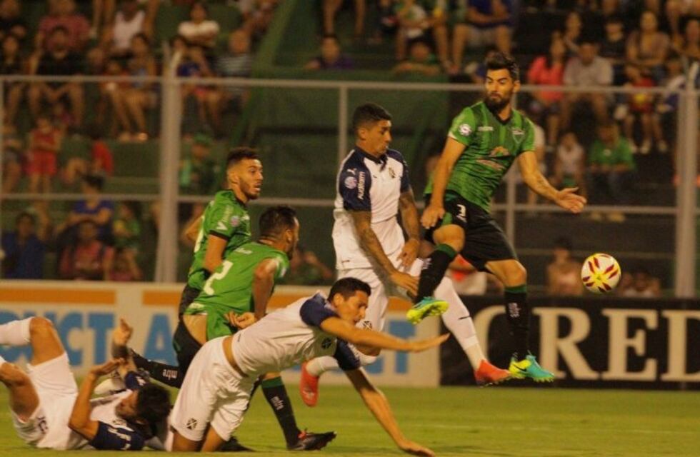A Independiente se le escapó y empató 1-1 ante San Martín en San Juan