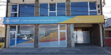 Gobierno firmó un convenio con OSEF para mejorar la atención de los pacientes derivados