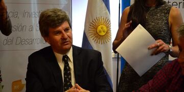 Firma de Convenios\u002E Tierra del Fuego\u002E Ministro de Ciencia y Tecnología de Tierra del Fuego\u002E Daniel Martinioni\u002E