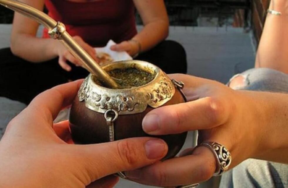 Valle Hermoso celebró a puro mate y música tradicional
