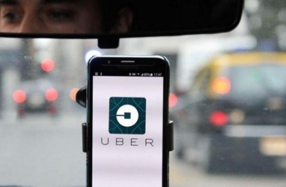 Arresto e inhabilitación, las primeras condenas para un chofer de Uber
