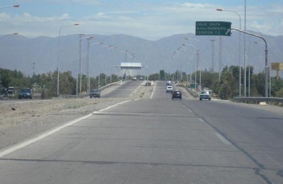 Juicio millonario: San Juan cruzó a Vialidad y dijo que "le falta seriedad"