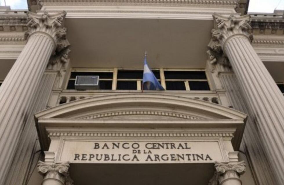 El Ejecutivo toma más de U$S1.300 millones de las reservas del Banco Central para pagar deuda