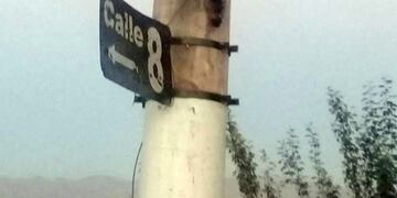 El zorro fue crucificado en un poste de luz de una localidad rural de San Juan\u002E