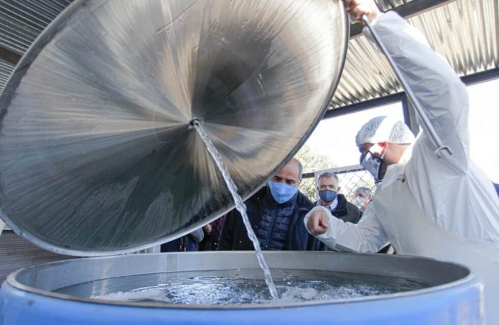 Trancas: La Overita comenzó a producir leche en la provincia