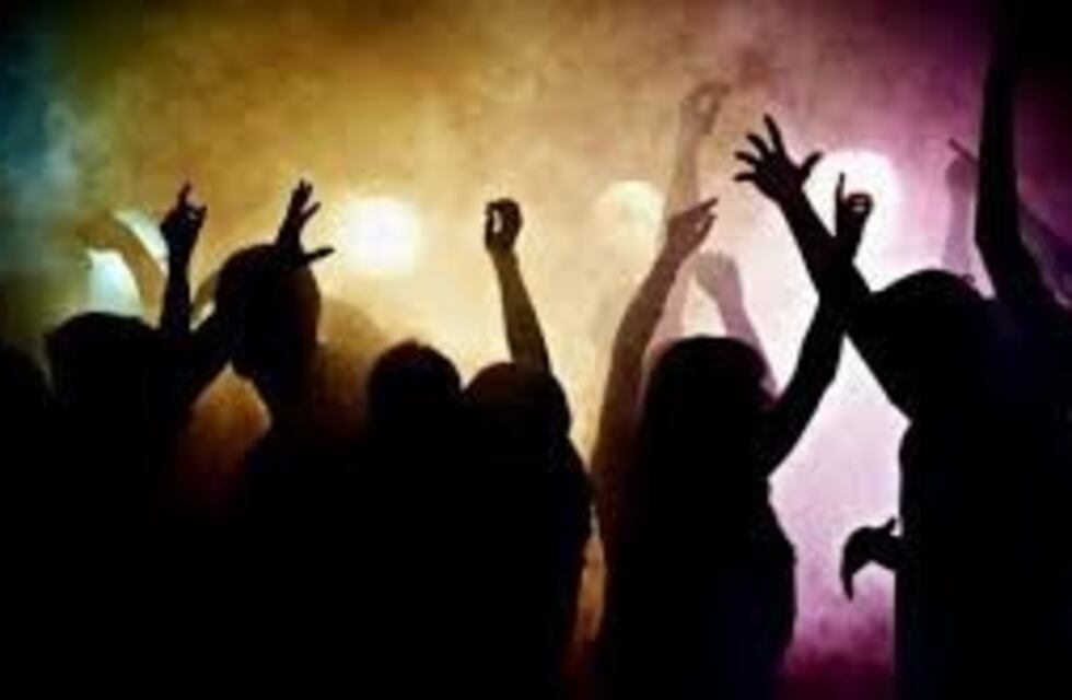 Clausuraron un salón de fiestas por realizar una reunión clandestina