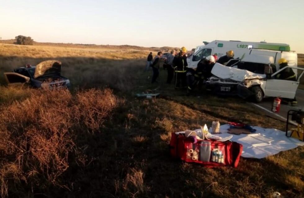 Pehuen Co: dos autos chocaron en la ruta 113