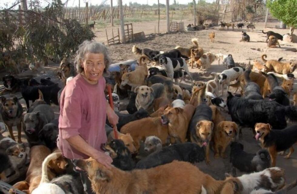 Carmen López recibió el alta y vivirá con una amiga
