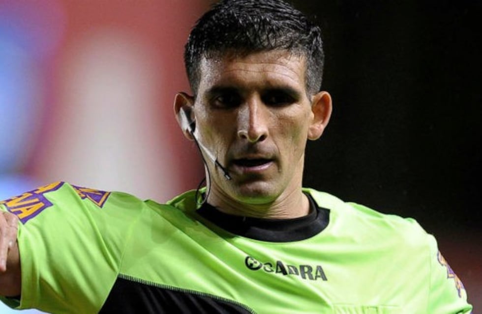 Andres Merlos, el árbitro designado para la visita de Talleres a Argentinos Juniors
