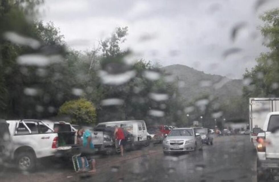 Granizo en el Camino a las Altas Cumbres