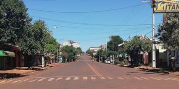 Las calles de Oberá se ven casi desoladas este domingo\u002E