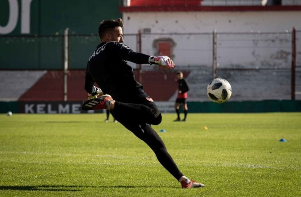 La formación de Instituto para el amistoso ante Güemes de Santiago