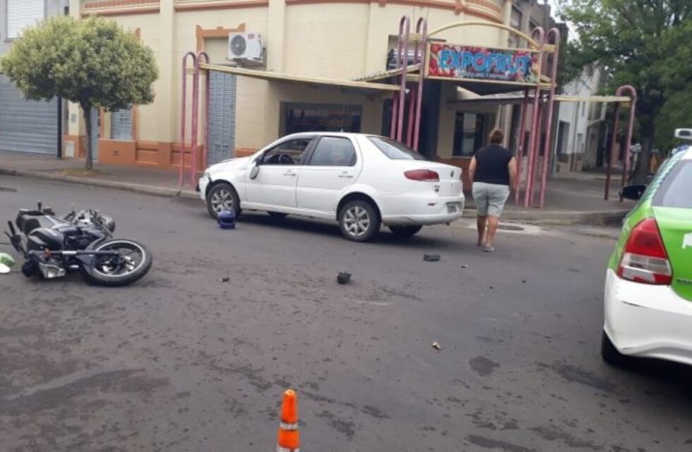 Punta Alta: accidente en Roca y Luiggi