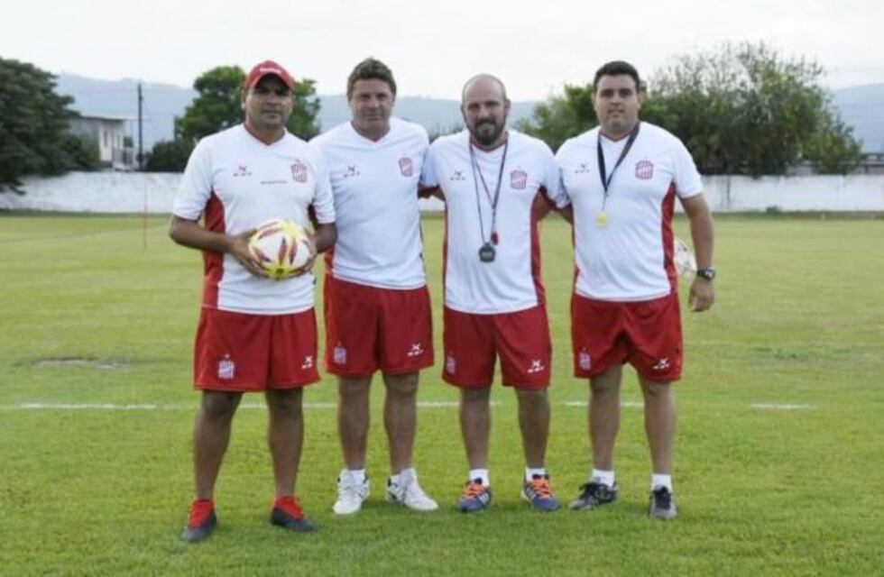 Fue presentado el cuerpo técnico interino de San Martín de Tucumán