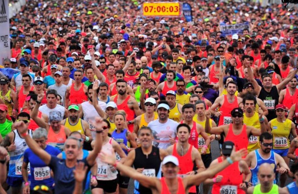 Con una gran convocatoria, se corrió la maratón "42K Buenos Aires"