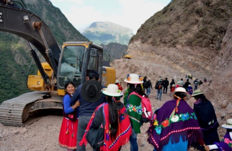Inauguran camino que vincula las Yungas con la Quebrada de Humahuaca