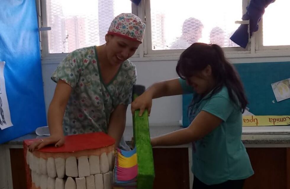 UNLaR concientiza sobre la importancia de la salud bucal en pacientes con discapacidad