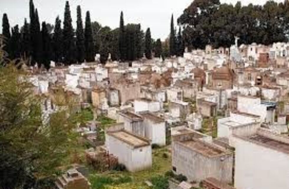 Punta Alta: realizarán misa por los difuntos