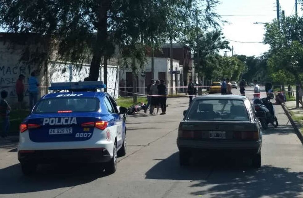 Murió un motociclista en choque e investigan si fue "encerrado" a propósito