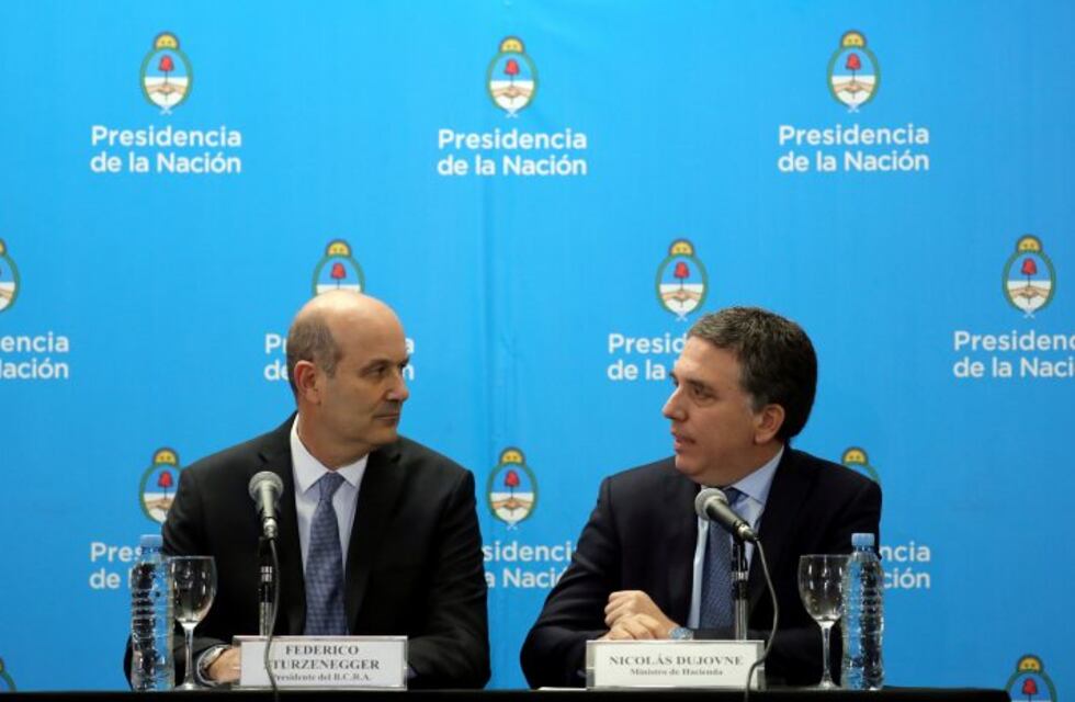 Nicolás Dujovne: "Acudimos al FMI para evitar una crisis"
