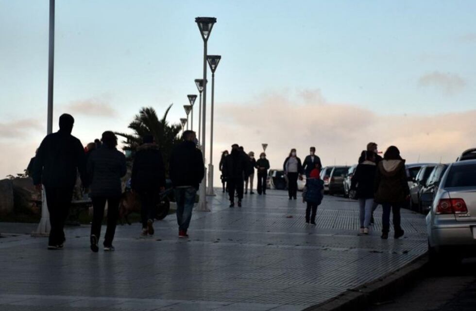 Alivio para los marplatenses: seguirán en fase 4 al menos por una semana más