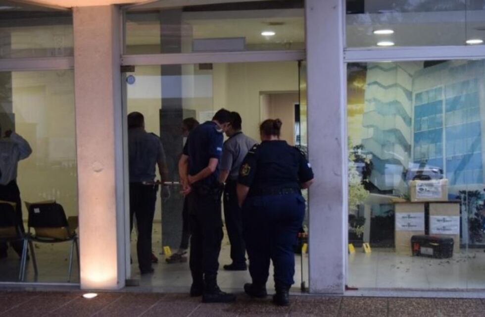 Asaltaron la redacción de un diario correntino