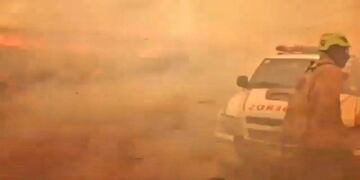 Terrible incendio originado en el norte cordobés\u002E (Foto: captura de pantalla / video Facebook Clau Cepeda)\u002E