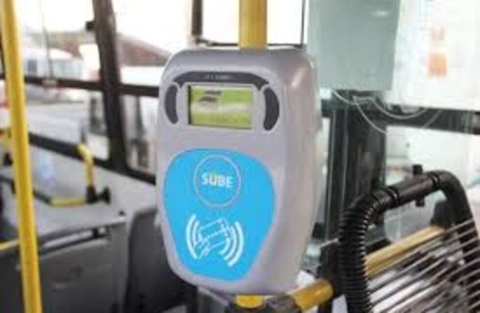 En la Municipalidad de Ushuaia y en el Bº La Cantera está disponible la carga del boleto estudiantil