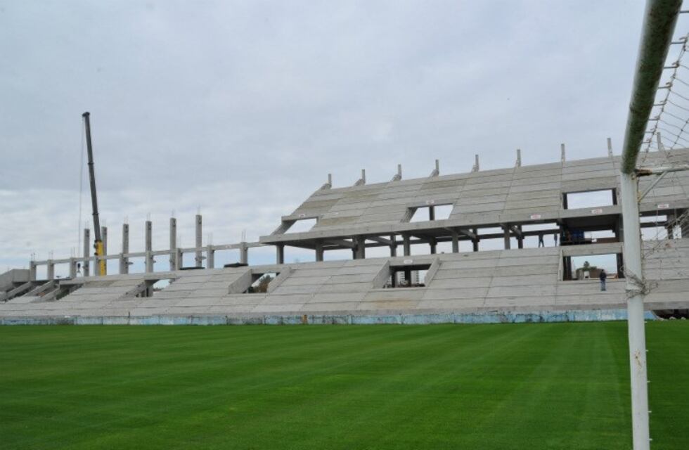 Belgrano lanza la venta de abonos para su regreso al Gigante de Alberdi